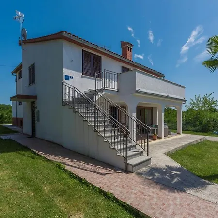 Mattea Apartments * Poreč